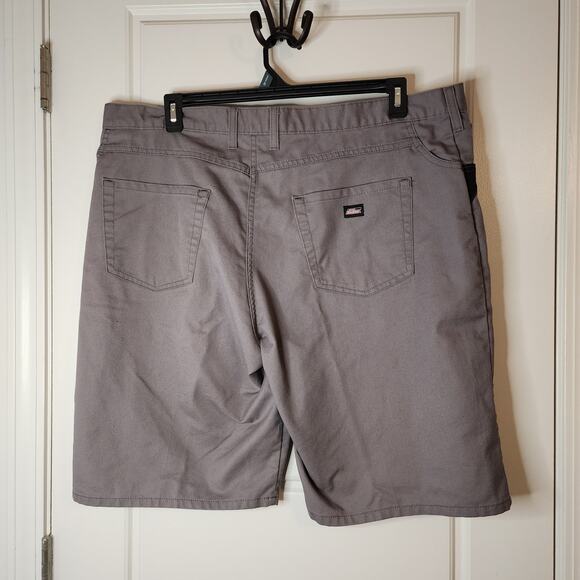 Dickies Shorts Mens 42 Gray Work Outdoors Zipper Snap Closure and Pockets - Picture 2 of 8